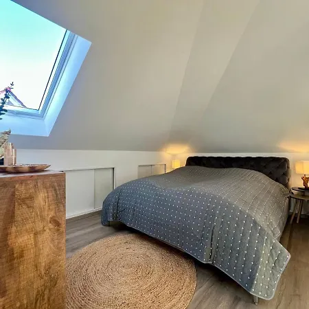 Einzigartiger Ausblick & Ruhe - Trotzdem Zentral